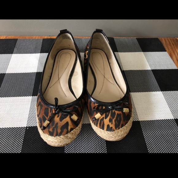 Cheetah print Ballet flats, size 6 - Picture 2 of 2